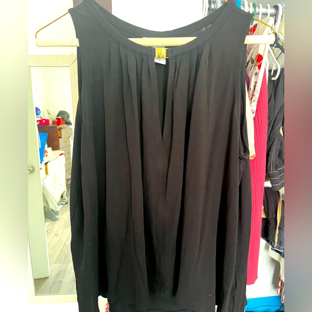 Sleeveless top